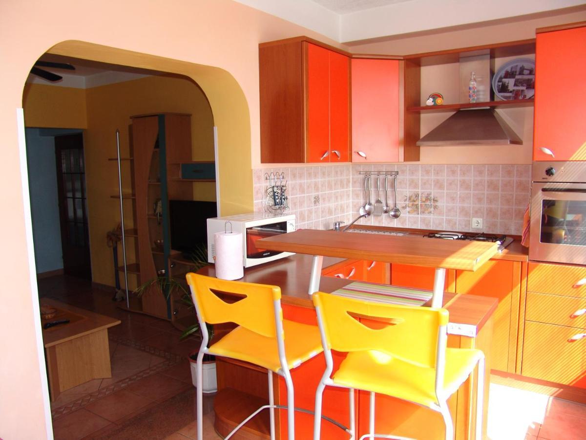 Apartments Bozica Đảo Krk Ngoại thất bức ảnh