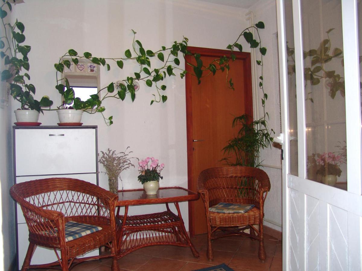 Apartments Bozica Đảo Krk Ngoại thất bức ảnh